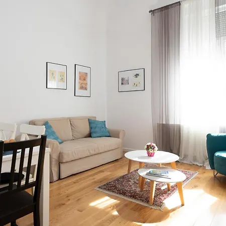 Modern Duplex Near Park Zrinjevac And Main Square Zagreb